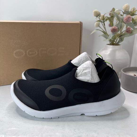 OOFOS OOmg Sport LS Low Sneakers Active Recovery Black/White Men's 11 - Picture 1 of 11